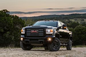 Новый двигатель в серии пикапов GMC Sierra HD