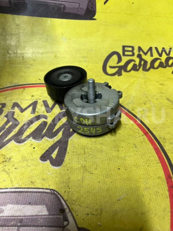 Ролик натяжной навесного оборудования audi a4 B8 Audi A4 