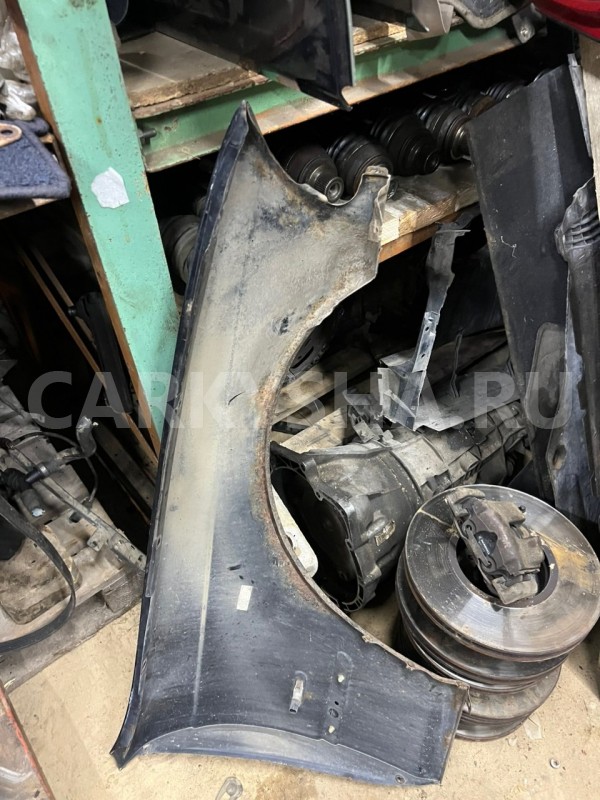 Крыло переднее левое BMW 3 E46 M52B28TU 2000 BMW 3er 