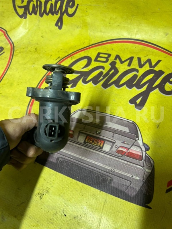 Термостат BMW 3 E46 M52B28TU 2000 BMW 3er 