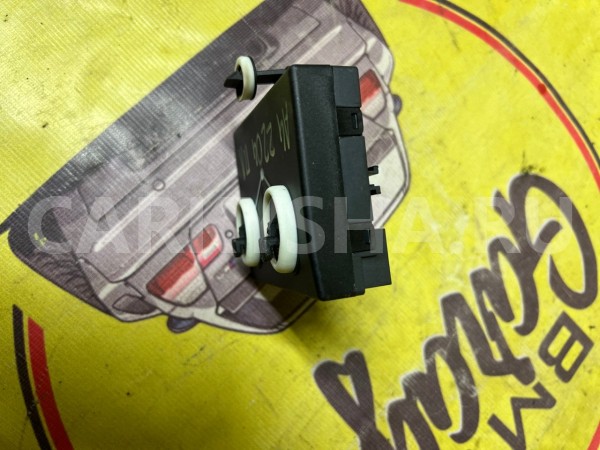 Блок управления двери передний левый audi a4 B8 Audi A4 