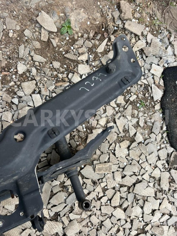 Рамка радиатора передняя BMW 3 E46 BMW 3er 