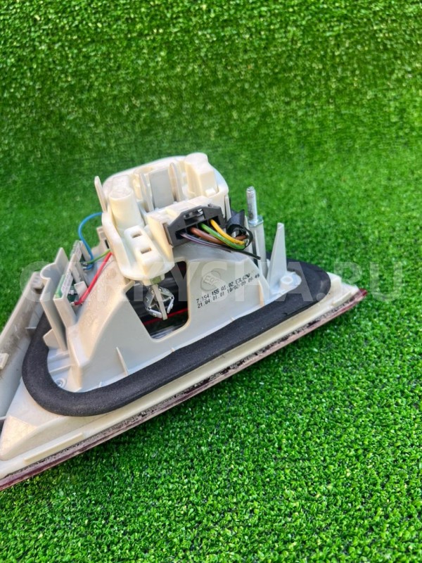 Фонарь в крышку багажника BMW 3 E90 BMW 3er 