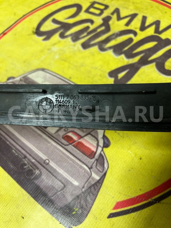 Уплотнитель капота BMW 5 E60 N52B25 2008 BMW 5er 