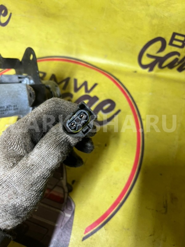 Вакуумный насос BMW 3 E46 M52B28TU 2000 BMW 3er 