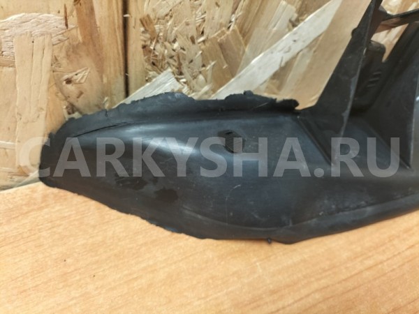 Пыльник крыла передний правый Volkswagen Passat B5 Volkswagen Passat 