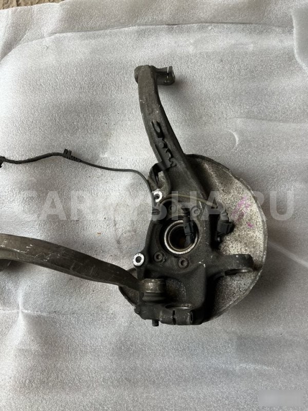 Поворотный кулак левый audi A5 8T CDNC Audi A5 