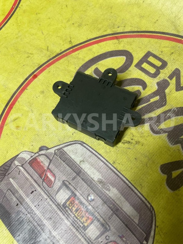 Блок управления двери Land Rover Freelander L359 Land Rover Freelander 