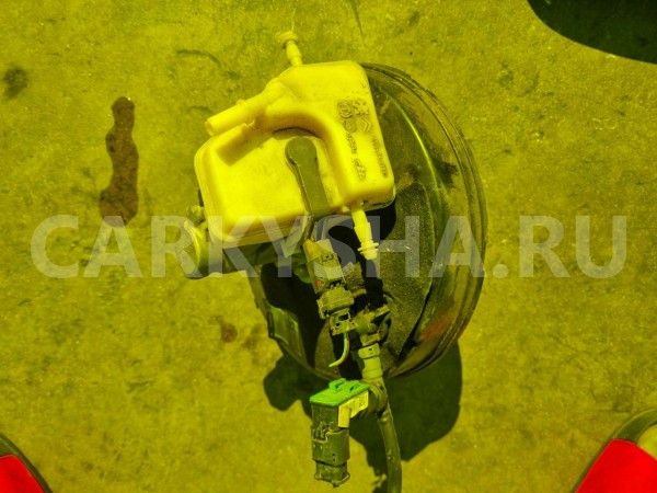 Главный тормозной цилиндр Peugeot 308 