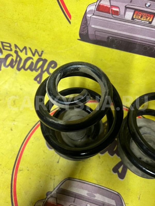 Пружины задние BMW 3 E46 M52B28TU 2000 BMW 3er 