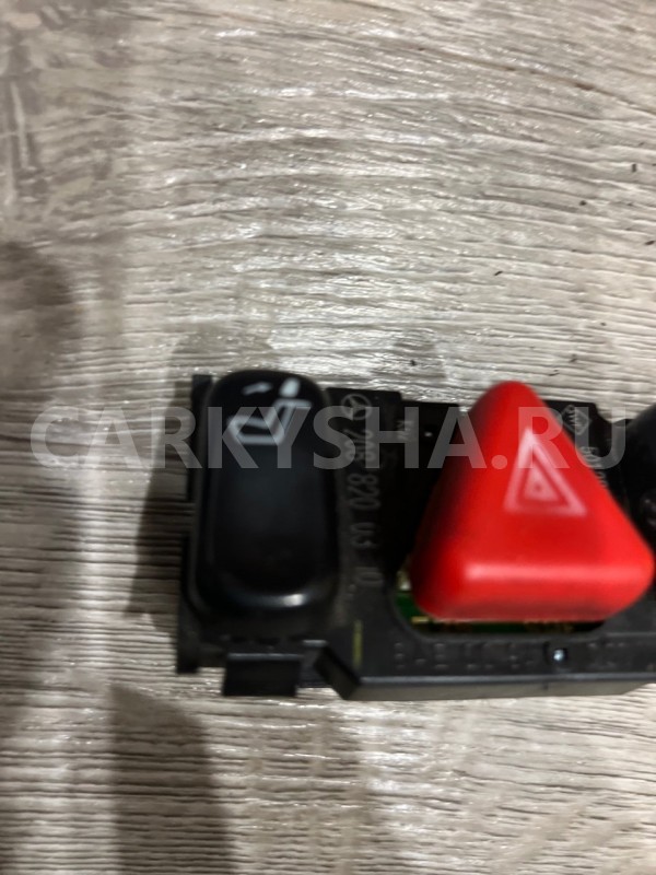 Кнопка аварийной сигнализации Mercedes-Benz E W210 Mercedes-Benz E-klasse 