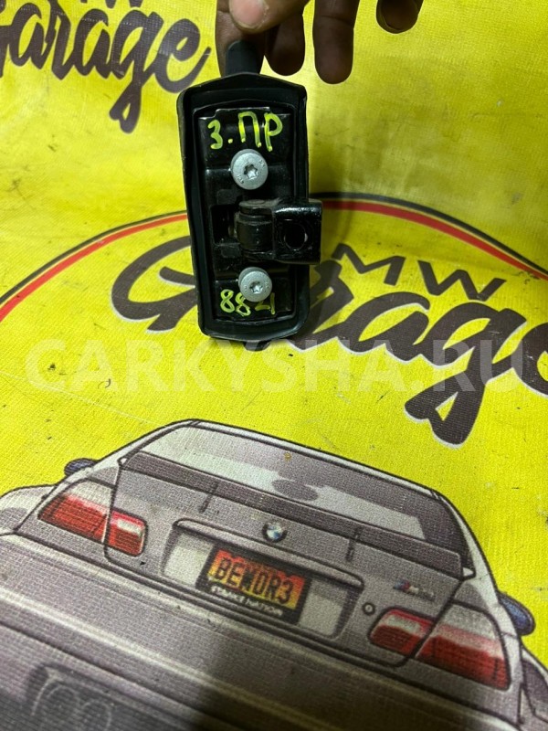 Ограничитель двери задний BMW X5 E70 N52B30 BMW X5 