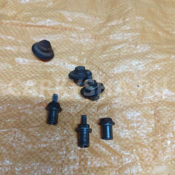 Болт клапанной крышки BMW 5 E39 M52 BMW 5er 