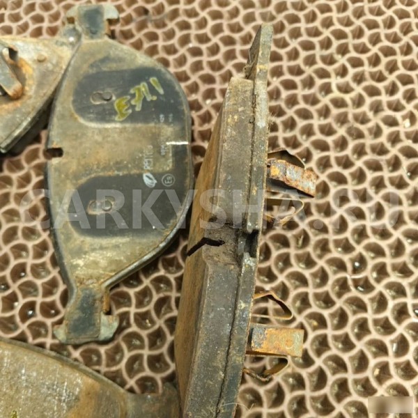 Тормозные колодки BMW X5 