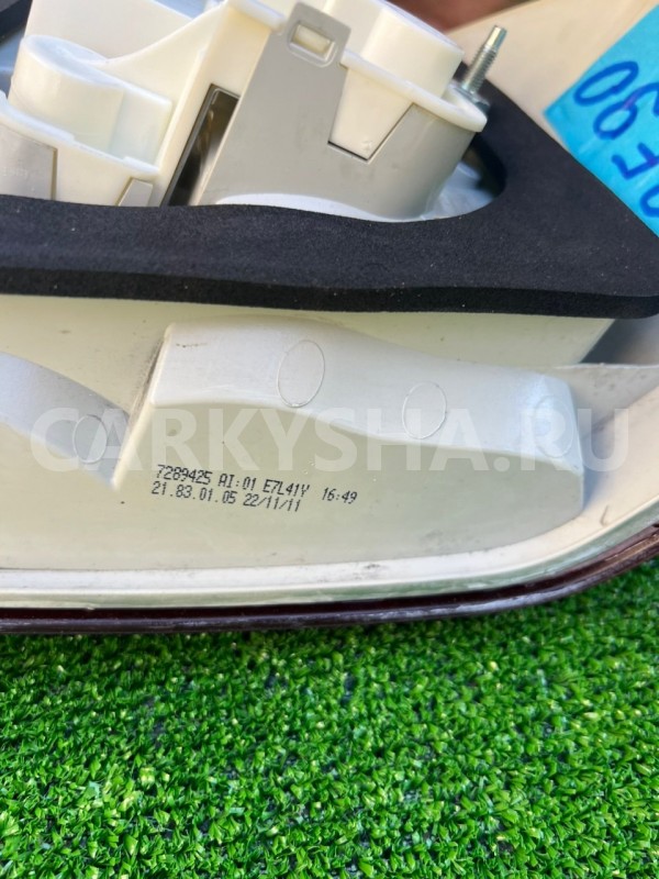 Фонарь задний левый BMW 3 E90 BMW 3er 