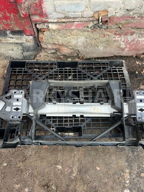 Рамка радиатора BMW 5 E60 N52B25 2008 BMW 5er 