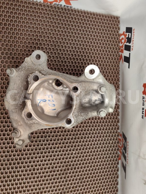 Кулак поворотный BMW X1 