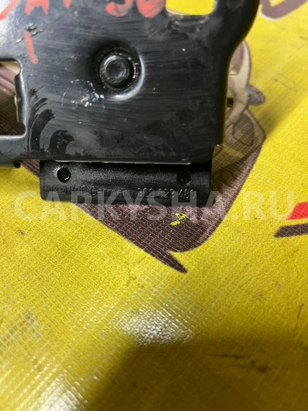 Замок капота Volkswagen Passat B6 3C0 Volkswagen Passat 